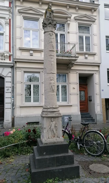Heerstraße Column of Iupiter .jpeg